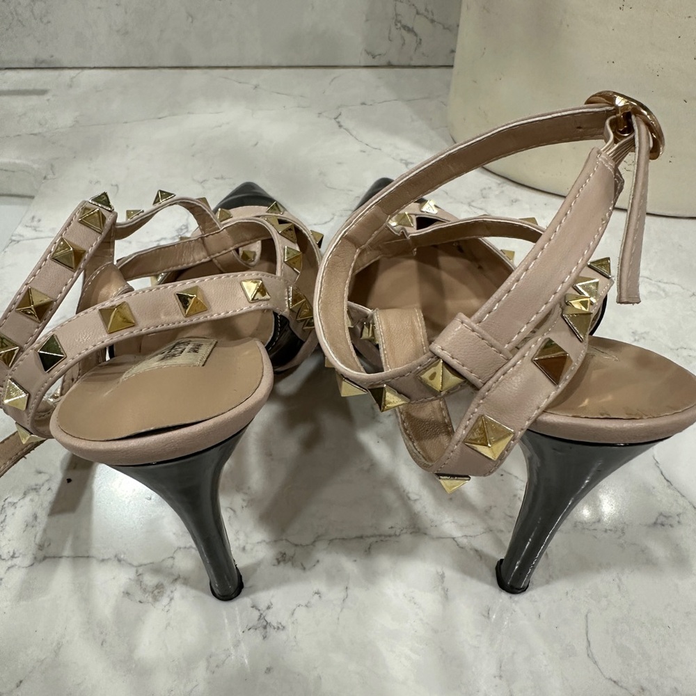 Valentino Black and Cream Studded Women's Shoes size 41/9 - Picture 6 of 8